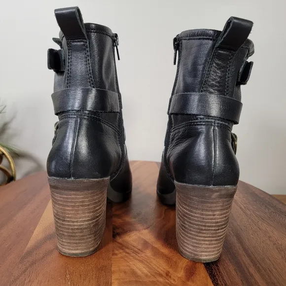 Lucky Brand Orenzo Black Leather Boots with Buckle Detail Size 8
