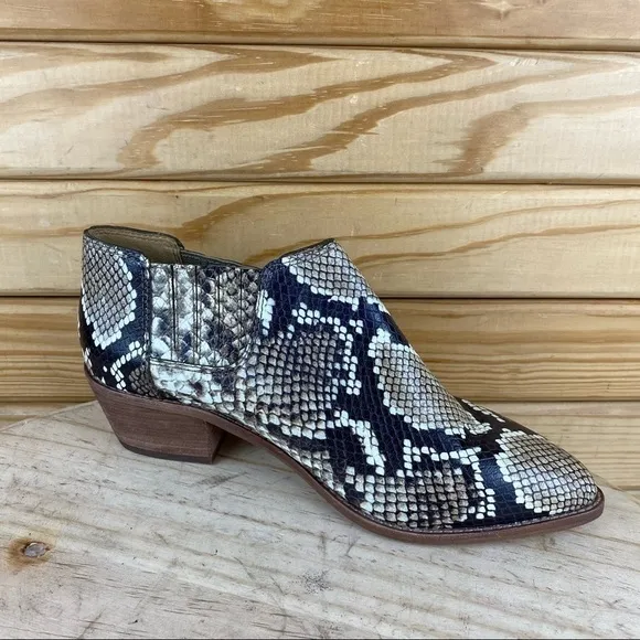 Madewell 6 US Sonia M3463 Snake Embossed Leather Ankle Boots Chelsea Booties NEW