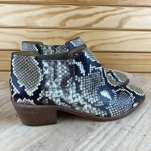 Madewell 6 US Sonia M3463 Snake Embossed Leather Ankle Boots Chelsea Booties NEW