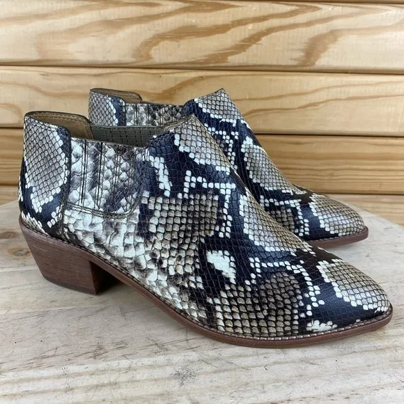 Madewell 6 US Sonia M3463 Snake Embossed Leather Ankle Boots Chelsea Booties NEW