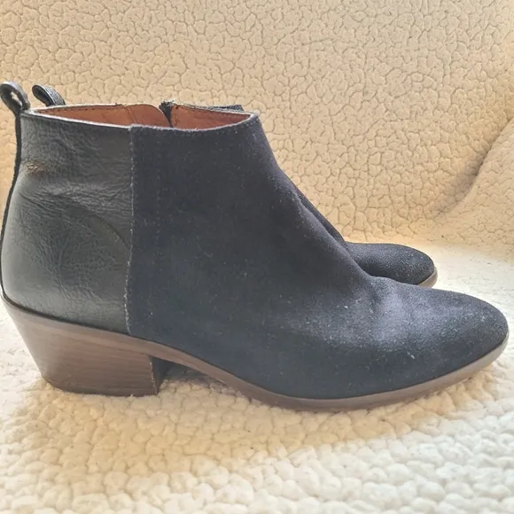 Madewell ankle boots 39101 black suede and leather