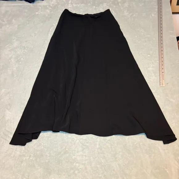 Madewell Asymmetric Midi Skirt Black 00 NWT Drapey Crepe High-Low Hem