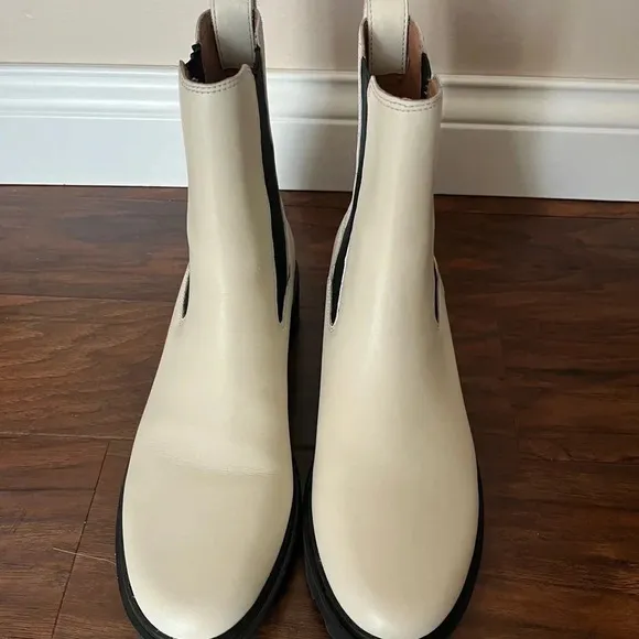 Madewell Boots-NWOT size 10- Cream color