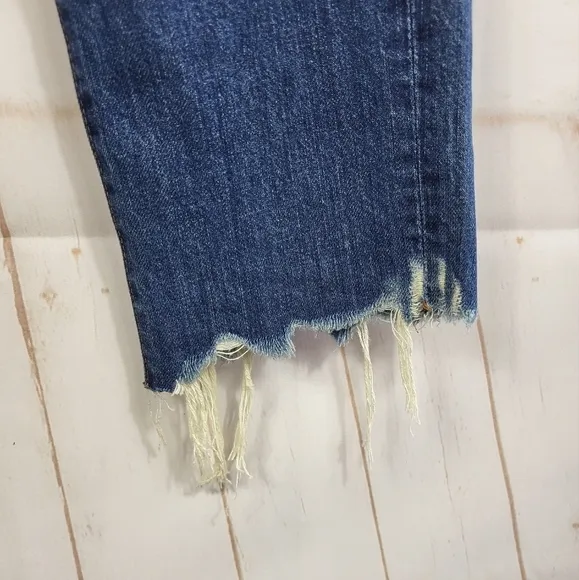 Madewell The Perfect Summer Jean: Destructed Edition in Robinson Wash Size 26