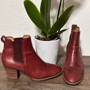 Madewell The Reagan Women's Burgundy Leather BlockHeel Ankle Boots.