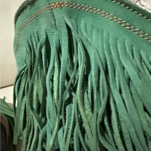 Man made boots with fringe in green suede! Excellent quality! Fun &amp; unique