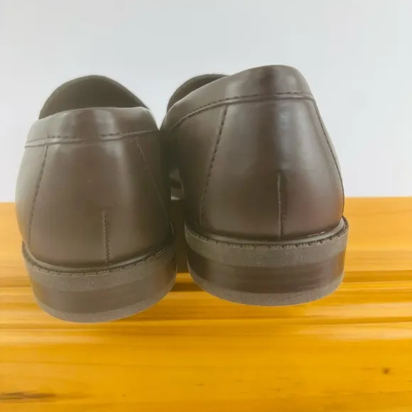 Marc Fisher Brown Loafers Classic Penny Design
