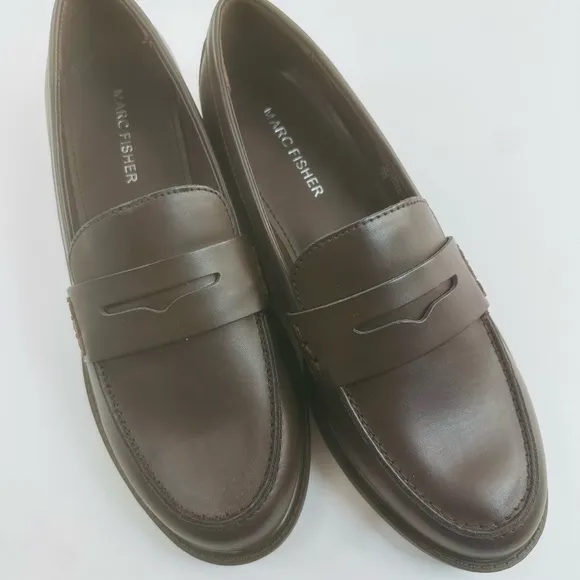 Marc Fisher Brown Loafers Classic Penny Design