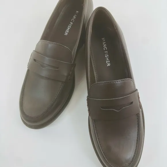 Marc Fisher Brown Loafers Classic Penny Design