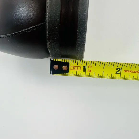 Marc Fisher Brown Loafers Classic Penny Design