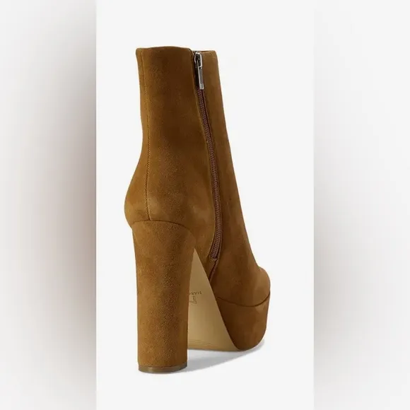 Marc Fisher Caled boots in Natural size 11
