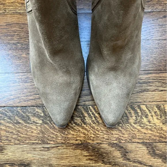 Marc Fisher Carves Suede Ankle Boots Taupe Women’s Size 9