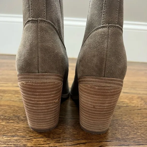 Marc Fisher Carves Suede Ankle Boots Taupe Women’s Size 9