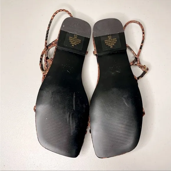 ✨Marc Fisher✨ Marg 2 strappy flat snake sandal
