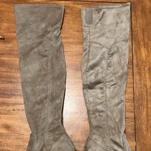 MARC FISHER New Without Tags Charlotte Over The Knee Suede  Women’s  6.5M Boots