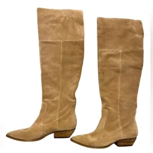 Marc Fisher Pointed toe Suede knee high suede boots, block heel.  Size 8