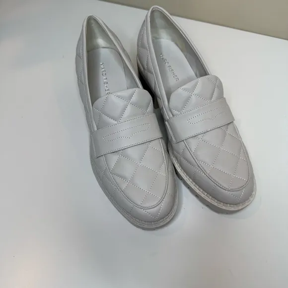 Marc Fisher Women's Dantea Loafer size 8 in ivory