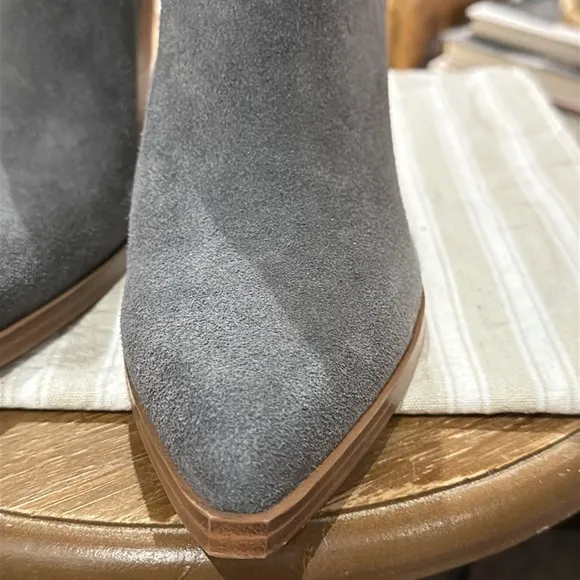 Marc Fisher Women’s Suede Gadri Bootie, in Medium Grey. Size 9.5 NWOB, Unworn