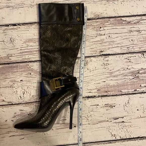 Marciano boots