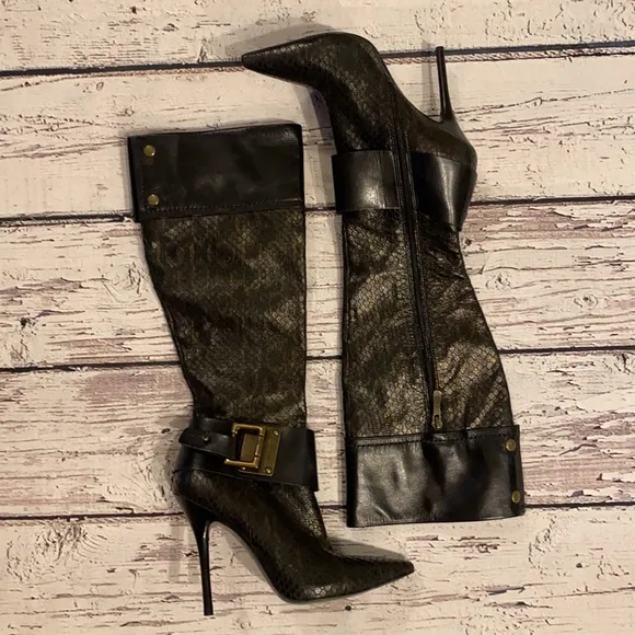 Marciano boots