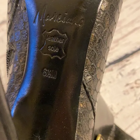 Marciano boots