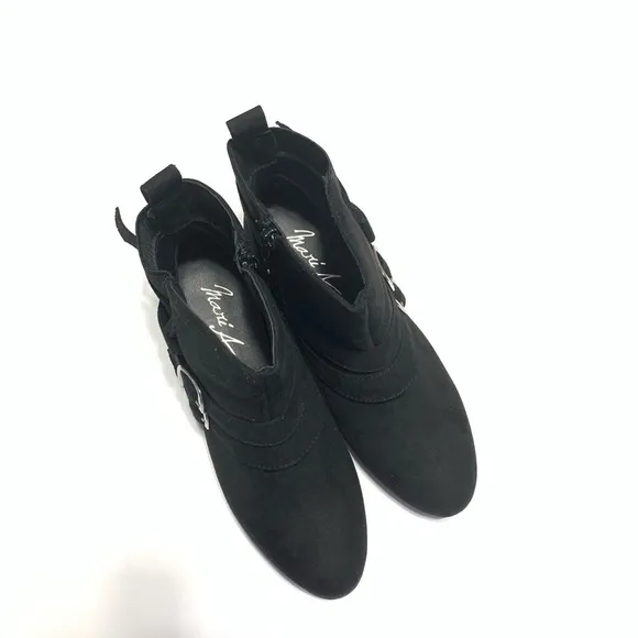 Mari A. Bleighton Black Ankle Boots Faux Suede