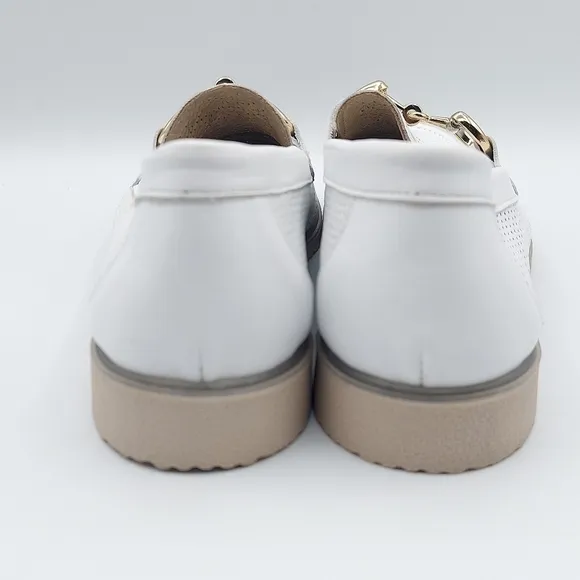 Mario Muzi White Leather Loafers Gold Hardware Laser Cutouts Women's Size 39