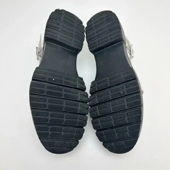 MATISSE  &quot;Dart&quot; Classic Fisherman-style Lug Chunky Sandals 8