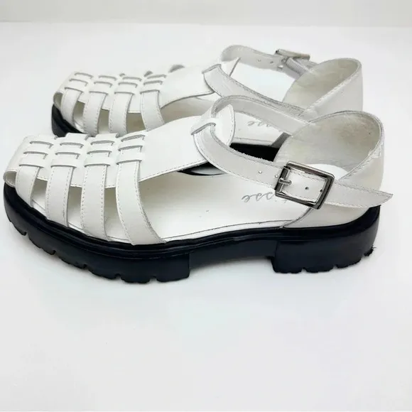 MATISSE  &quot;Dart&quot; Classic Fisherman-style Lug Chunky Sandals 8