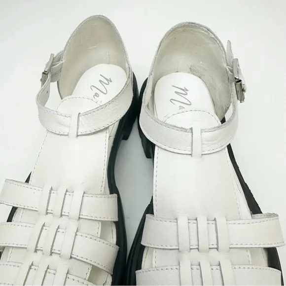 MATISSE  &quot;Dart&quot; Classic Fisherman-style Lug Chunky Sandals 8