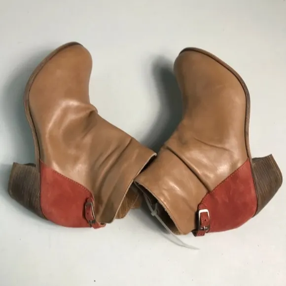 Matisse Brown Orange Leather Ankle Boots 7.5M New