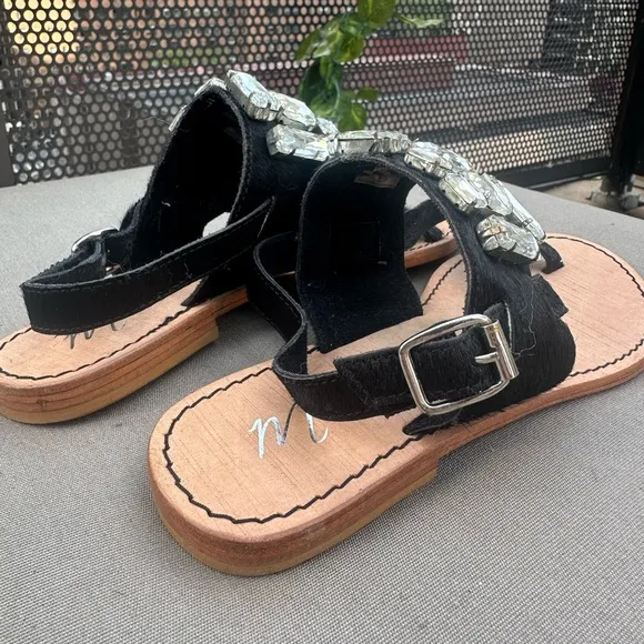 Matisse Womens Jules Embellished Flat Sandal Jewels Leather Black Tan CowHair 7