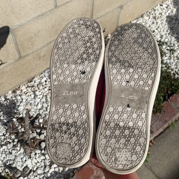MEN’S ALDO RED LEATHER CASUAL SNEAKERS CHAIN DETAIL SZ 11