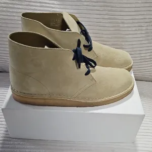 Men's Beige Suede Desert Boots