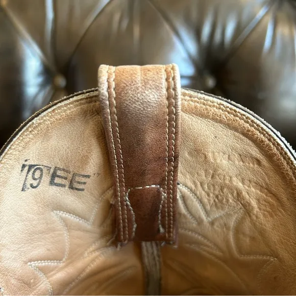 Men's Brown Leather Cowboy Boots size 9 EE (Extra Large)