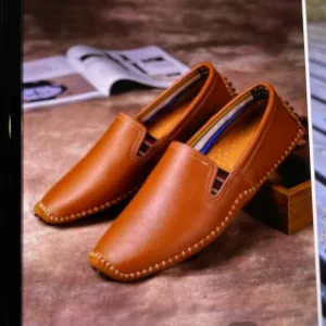 Men’s Brown Leather Loafers. Size 11