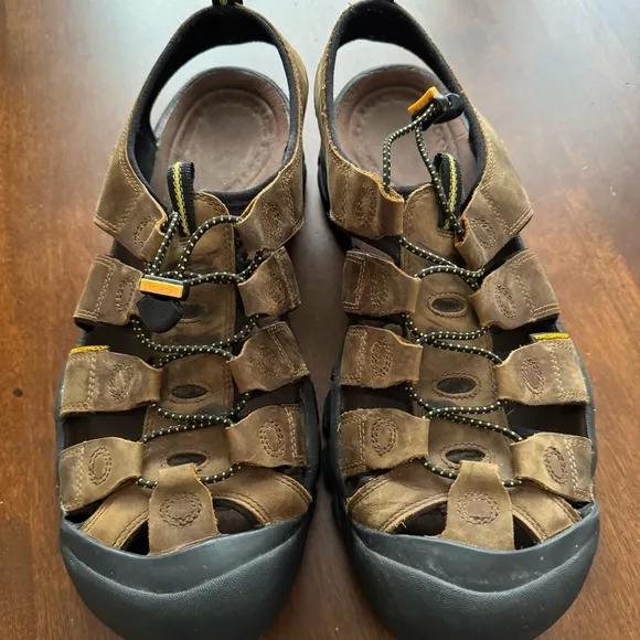 Men's Brown Sandals