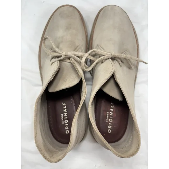 Mens Clark's Original Coal London Desert Suede Gum sole Chukka Boots Sand Suede