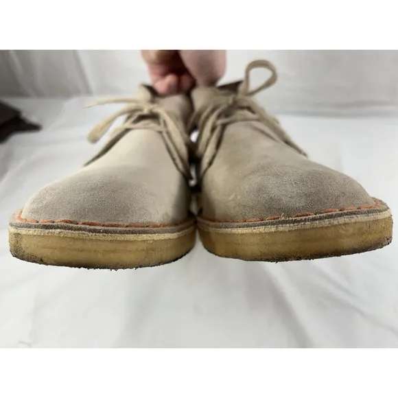 Mens Clark's Original Coal London Desert Suede Gum sole Chukka Boots Sand Suede