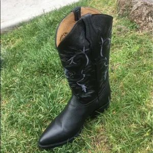 Men’s cowboy black boots 100% Genuine Leather