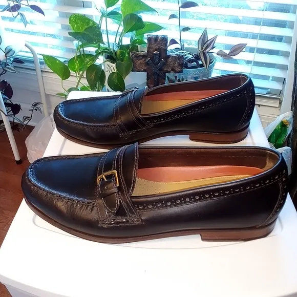 Men's Dark Brown Leather Loafers Grand OS Pinch Hand sewn Men's 9.5 Buckle GUC