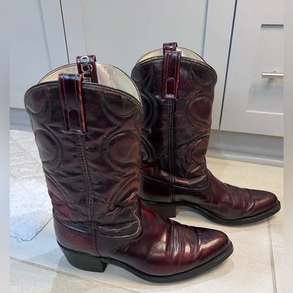 MEN’S DINGO Vintage Leather Cowboy Western Pull On Boots Size 9.5 EW