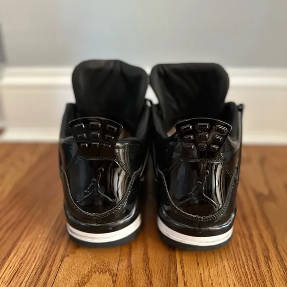 Men’s Jordan 4 Retro Patent Leather Sneakers