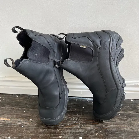 Men's Keen Boots Black Size 10.5