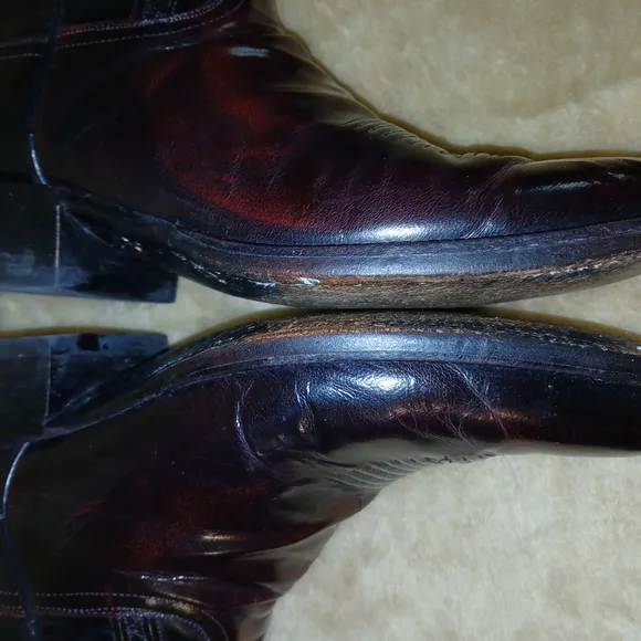 Men's LUCCHESE Cherry Black and Red Leather Boots.