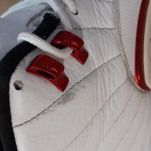 Men's size 9 Air Jordan 12 Retro Twist sneakers