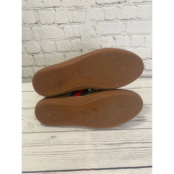 Men’s fashion sneakers