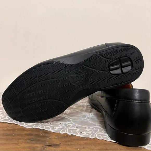 Mephisto Cool Air Black Leather Loafers