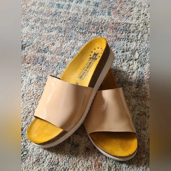 Mephisto Women's Classic Cream AIR RELAX Comfort Sandal Slides Size 38 EU