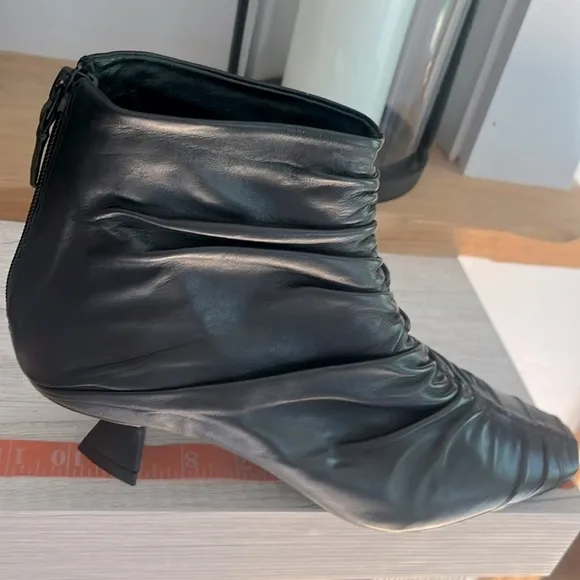 Mercedes Castillo Black Leather Caitlyn Ruched Ankle Boots, Size 9, NWOT